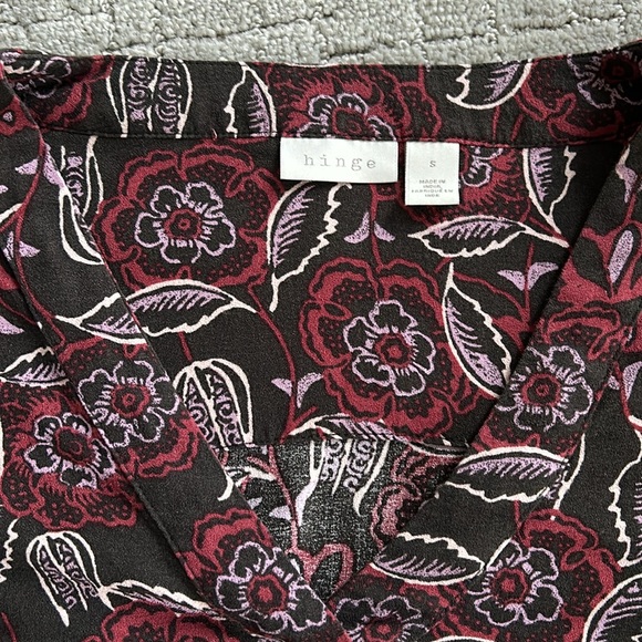 HINGE blouse, size Small, black with burgundy, lavender, and cream print - Picture 6 of 12